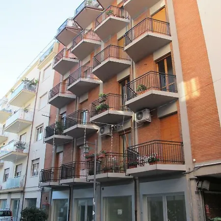 Civico 96