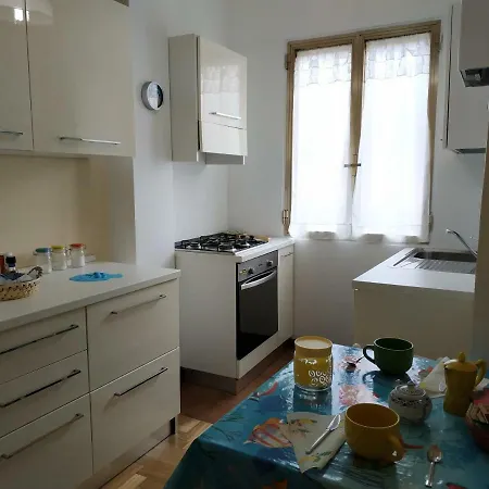 Apartament Civico 96 *